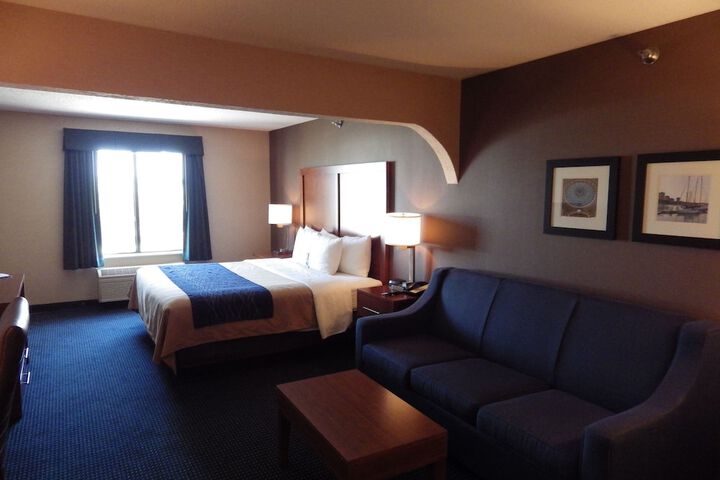 Comfort Inn Crystal Lake - Algonquin