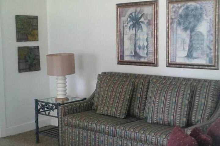 Room 6 of 31
