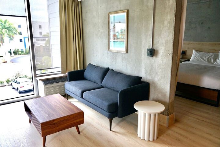 Room 20 of 61
