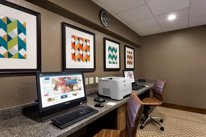 Business Center 43 of 43
