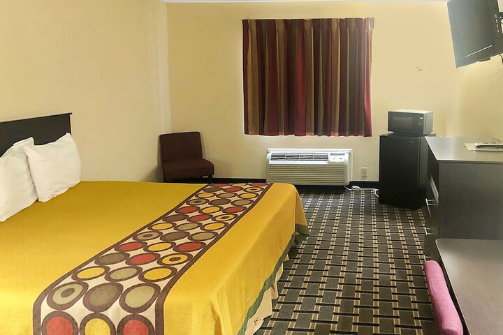 Room 20 of 20