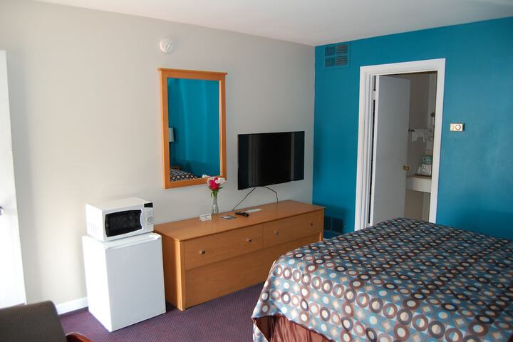 Room 17 of 24