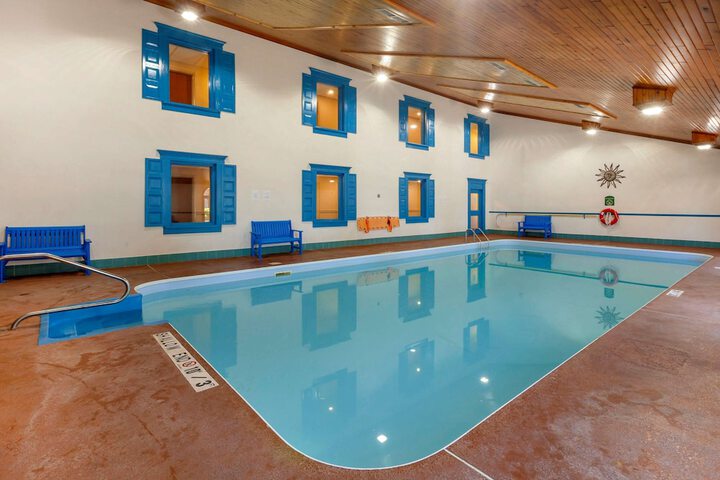 Pool 4 of 52