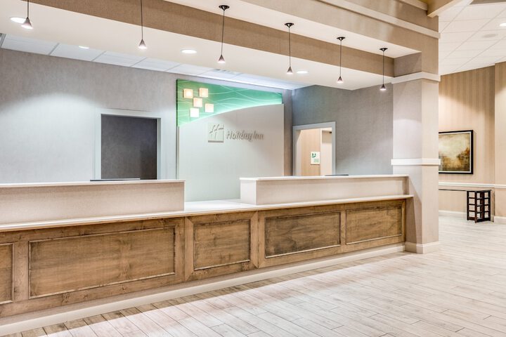 Holiday Inn Lafayette-City Centre by IHG