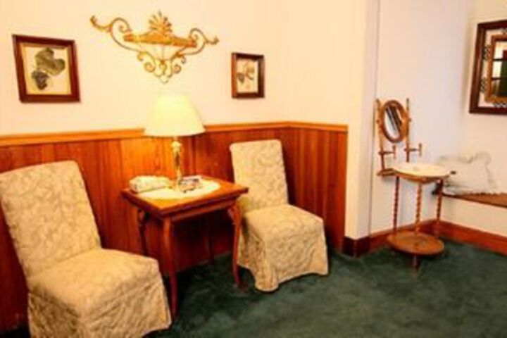Washington Irving Inn