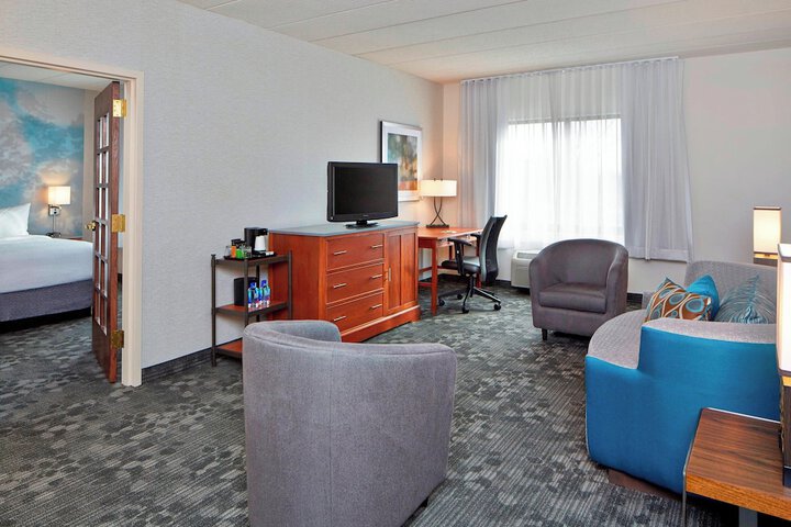 Room 21 of 45