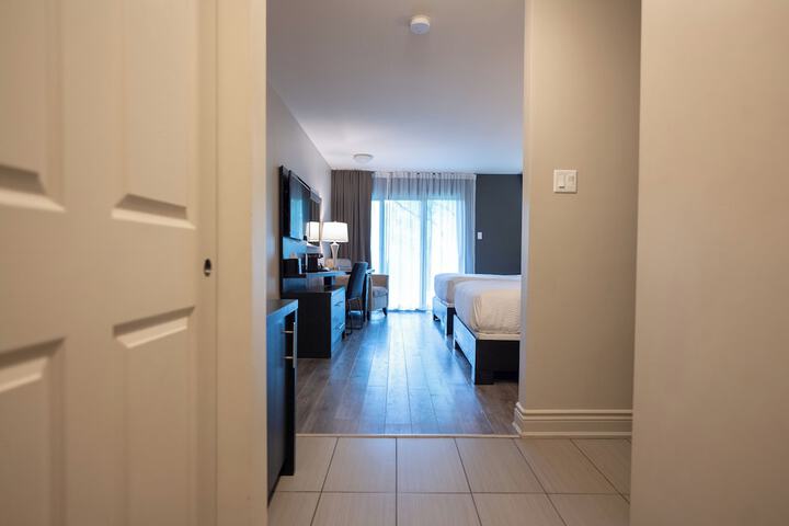 Room 54 of 86