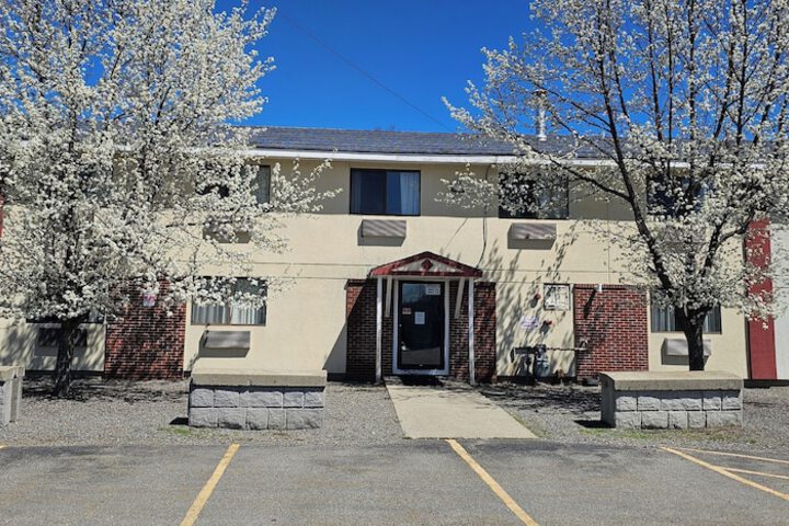 Gardner Inn