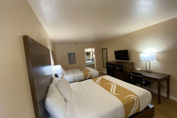 Quality Inn Pulaski