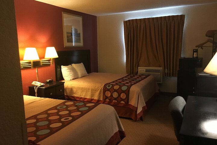 Room 38 of 46