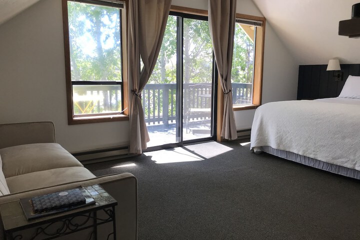 Room 46 of 62