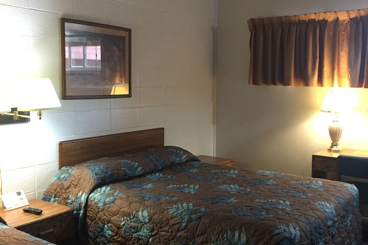 Room 10 of 44