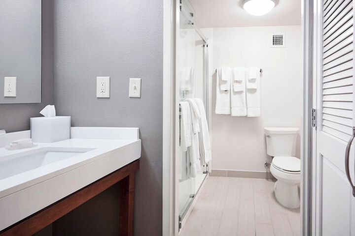 Courtyard by Marriott Cincinnati Airport South / Florence