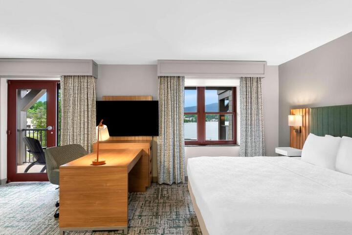 Hampton Inn & Suites Lake Placid