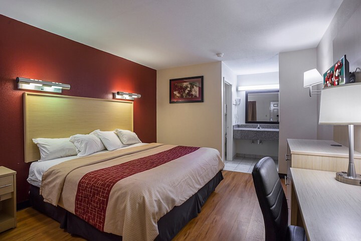 Room 14 of 31