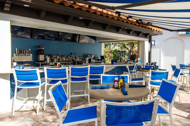 Naples Bay Resort & Marina