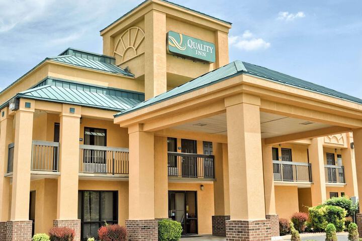 Hotel 3 of 37
