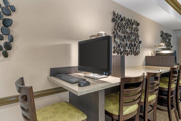 Best Western King George Inn & Suites