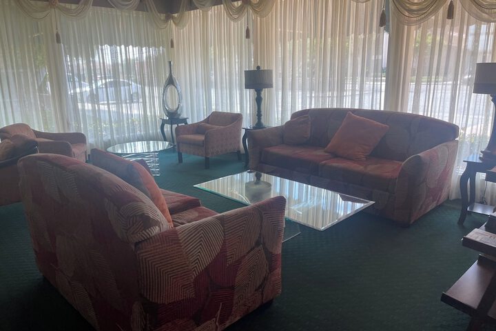 Room 15 of 28