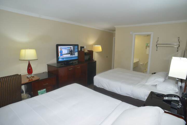 Room 43 of 55