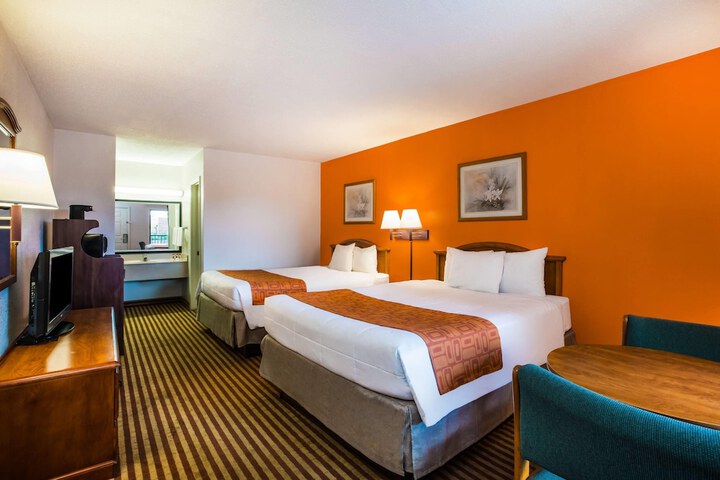 Howard Johnson by Wyndham Panama City
