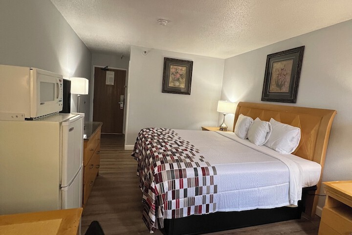 Room 41 of 50