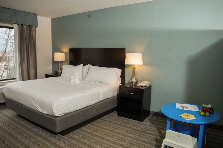 Room 21 of 25