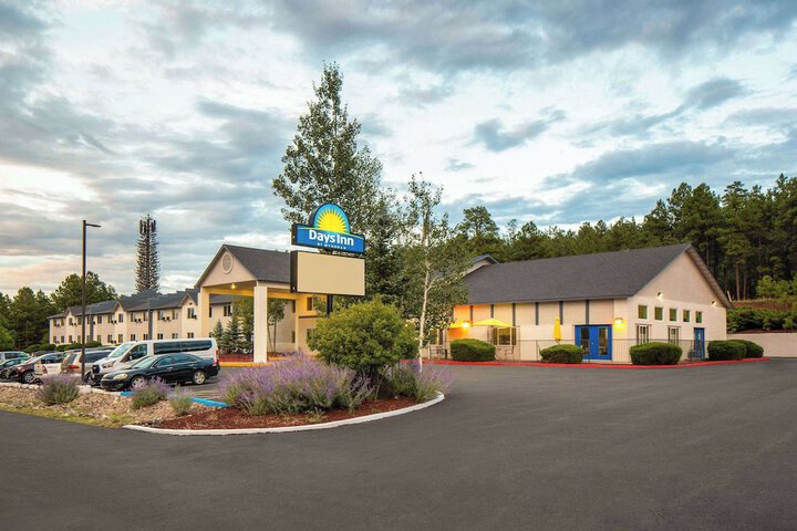 Days Inn by Wyndham Williams