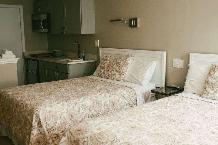 Room 45 of 124