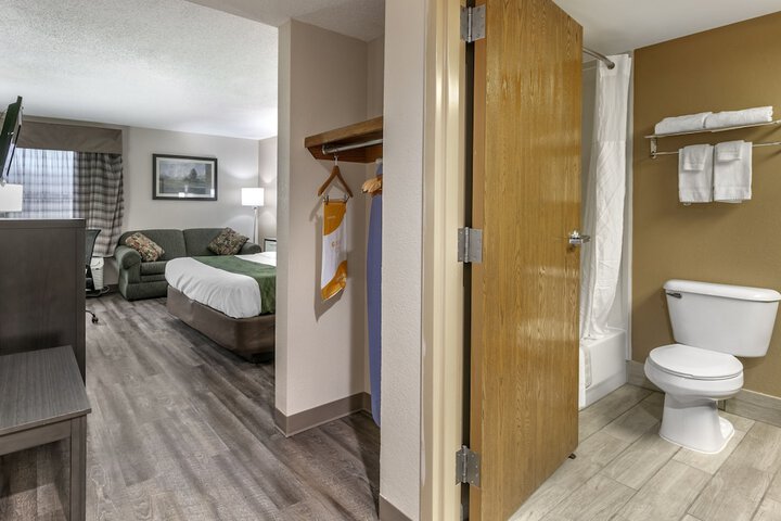 Room 7 of 23