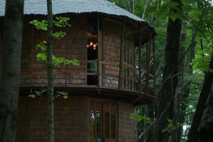 Lost River Hostel
