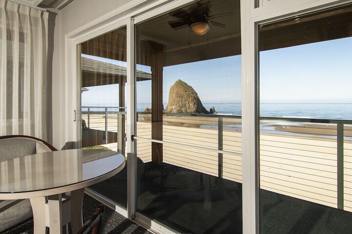 Hallmark Resort - Cannon Beach