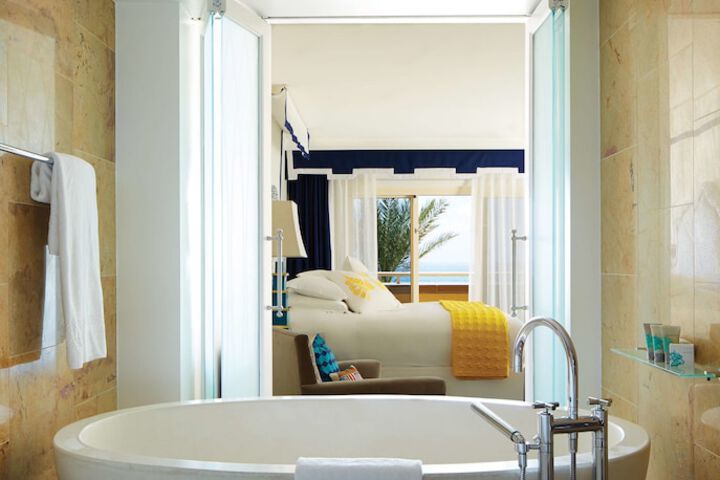 Room 20 of 101