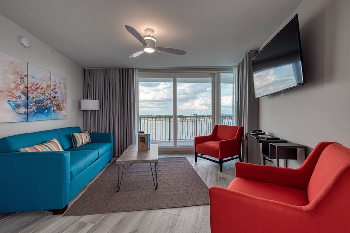 FUSION Resort Waterfront Suites