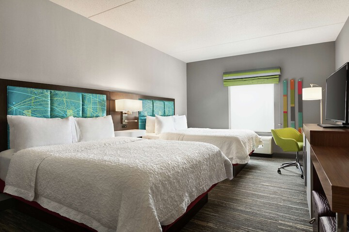 Room 18 of 28
