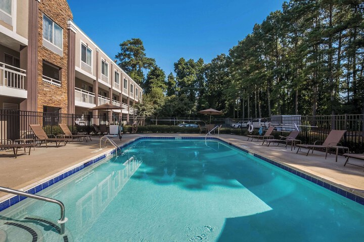 Pool 5 of 31