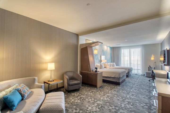 Courtyard by Marriott Fargo