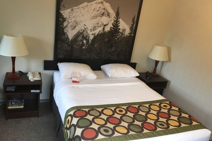Room 14 of 43