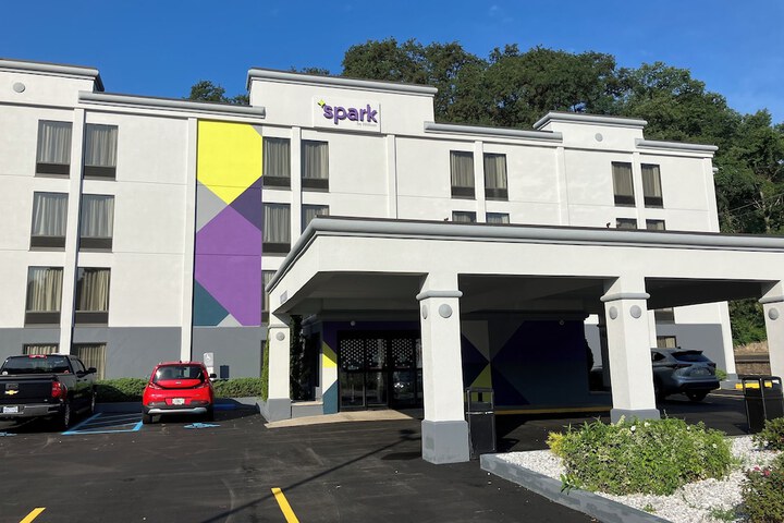 Spark by Hilton Clarks Summit