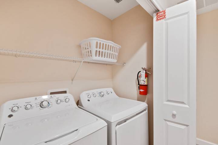 Room 16 of 35