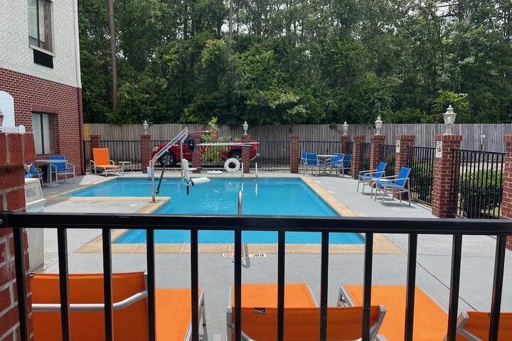 Pool 9 of 55