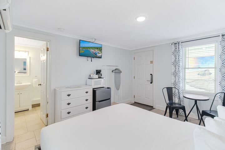Room 40 of 107