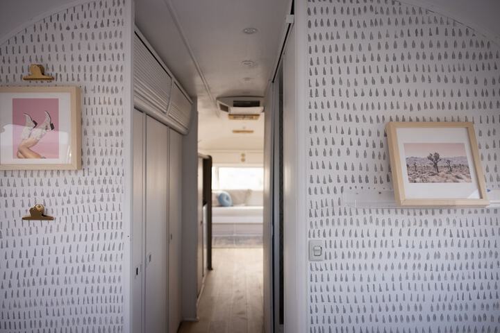 Room 25 of 38