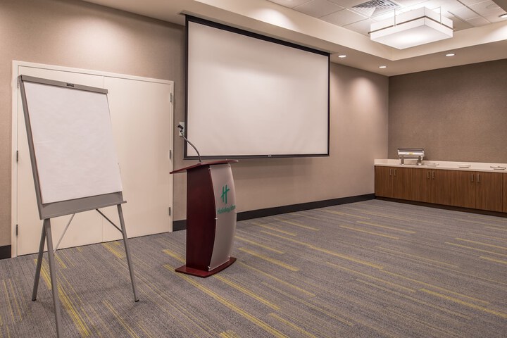 Holiday Inn Joplin by IHG