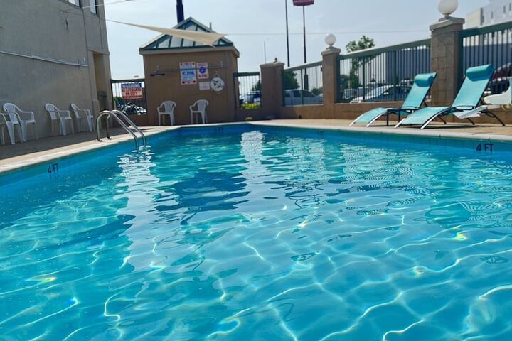 Pool 5 of 34