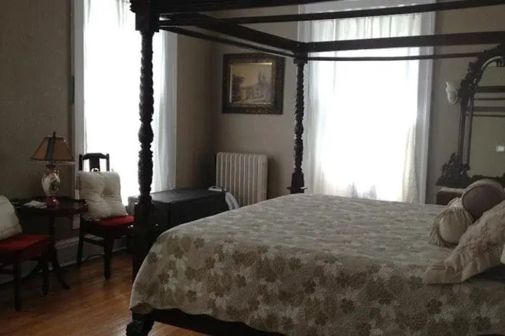 1829 FEDERAL INN