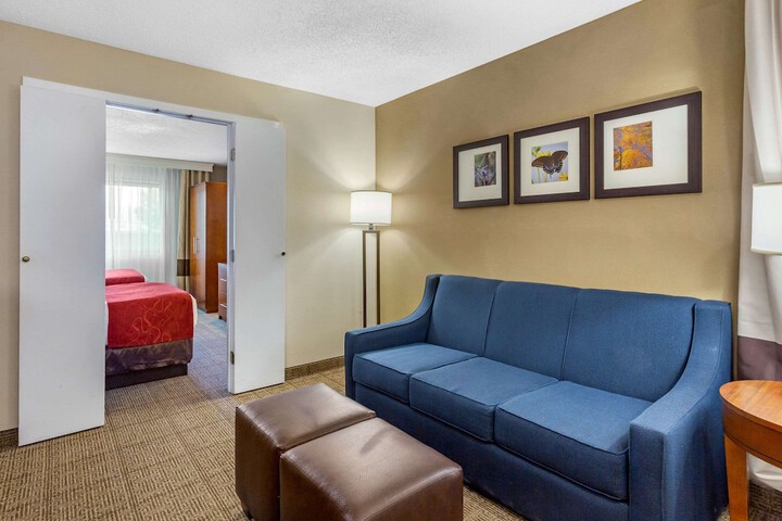 Room 27 of 53