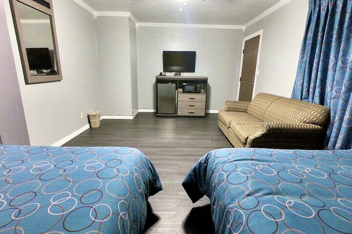Budget Host Inn
