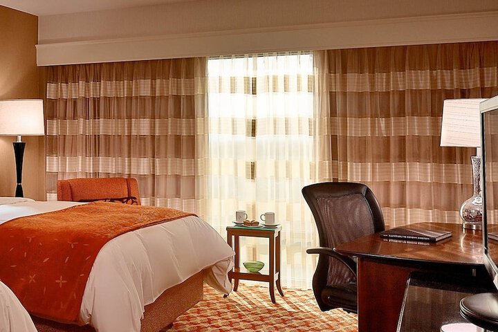 Room 21 of 42