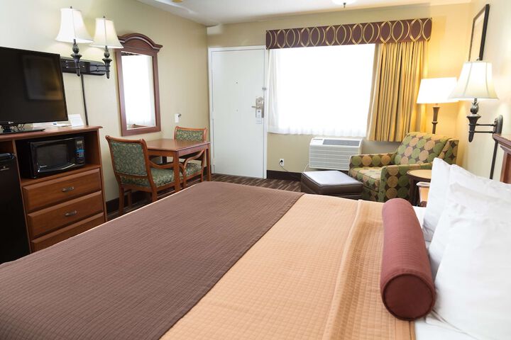 Room 19 of 27